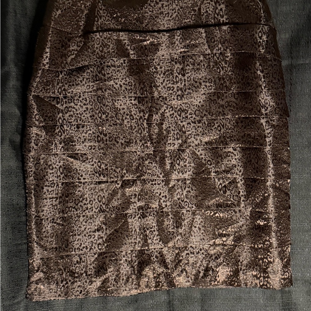 Larry Levine Brown Textured Pencil Skirt
